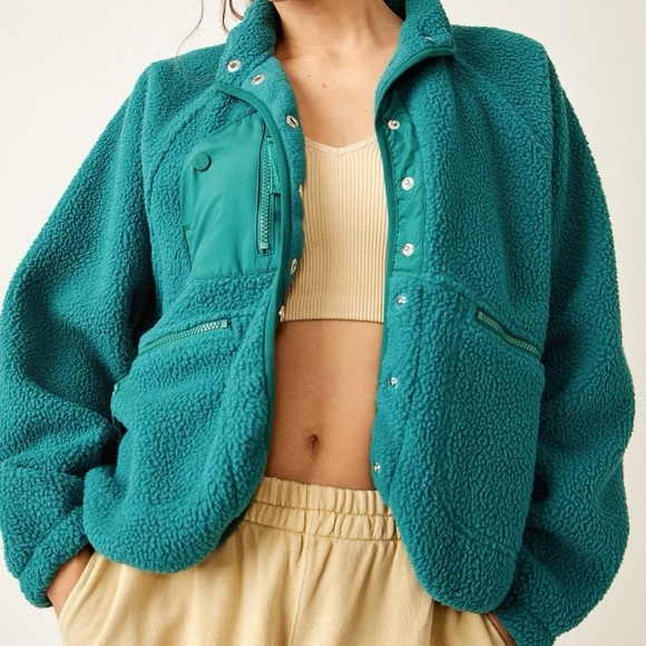 Free People Jackets & Blazers - Hit the Slopes Solid Fleece Jacket